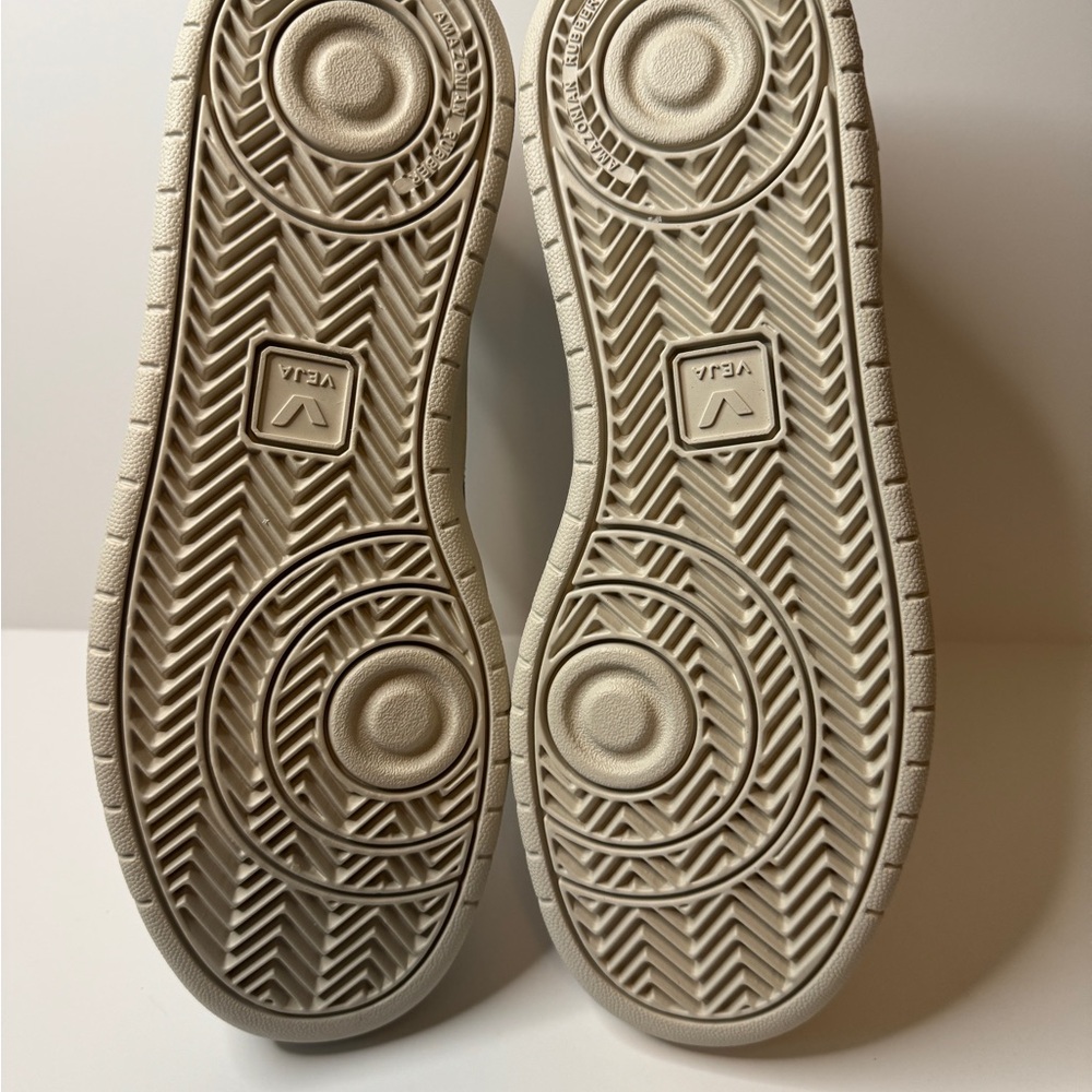 Veja Men's V-10 B-Mesh Sneakers Size 10 US - Picture 7 of 10